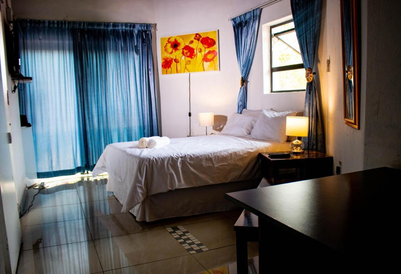 Nanisto Bush Lodge 말로스 파크 외부 사진
